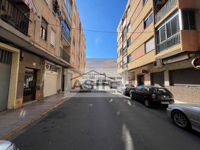 Foto 186e5176-7fef-493e-8aa0-1f2fc041ca8c. Local comercial a Pere Morell - Alborxí Alzira