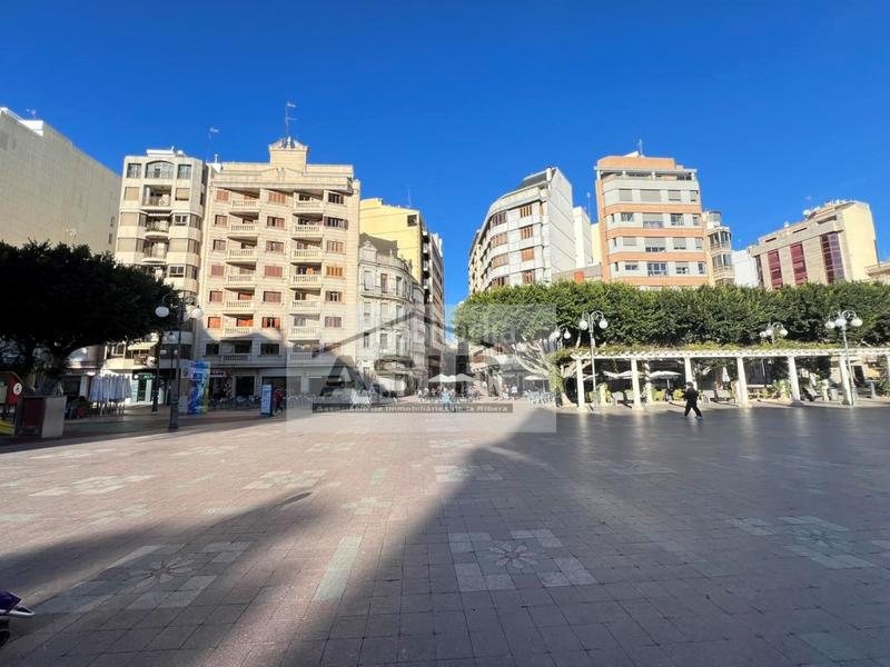 Foto 047a1427-e095-4fe5-9657-640f502412b2. Gebäude in Centre Alzira