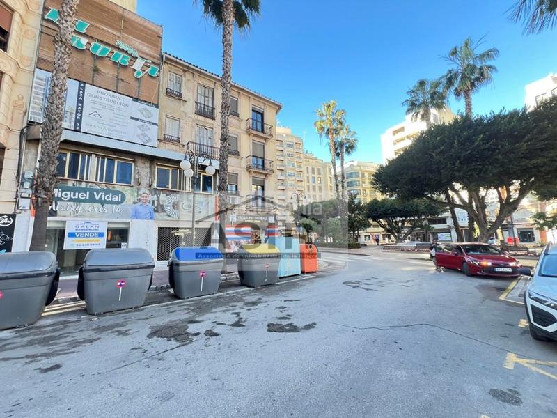 Foto b1e19e53-f30a-494d-bdaf-043b395d3e36. Gebäude in Centre Alzira