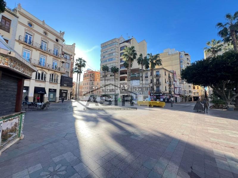 Foto f0e15390-23ef-4495-9464-9454d24e6824. Gebäude in Centre Alzira