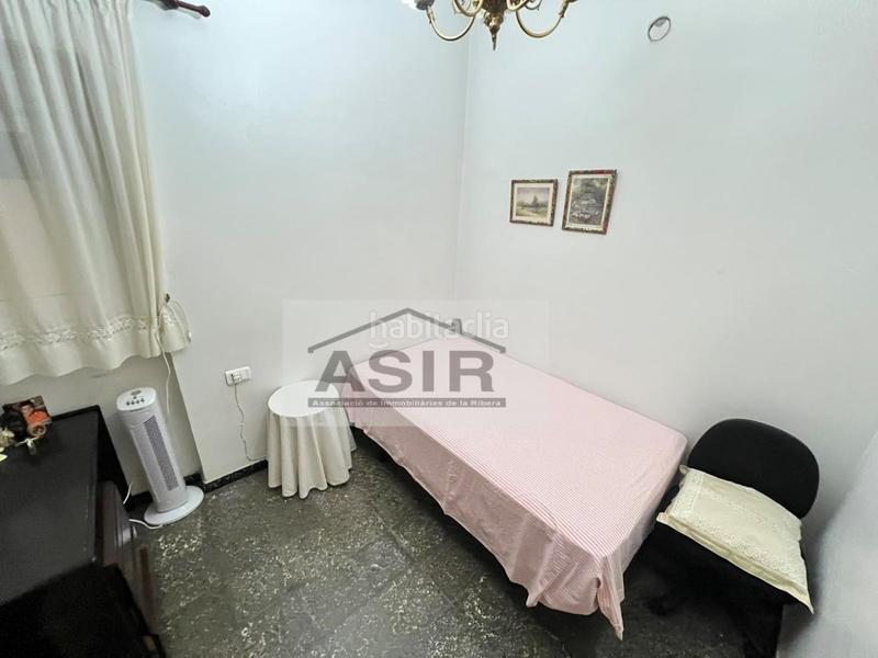 Foto 16b66508-7e10-4de2-93fa-6982ab0813c2. Edifici a Centre Alzira