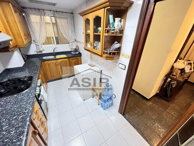 Foto 29883ccc-e95a-4dd5-afdb-57c6dc7bca16. Edifici a Centre Alzira