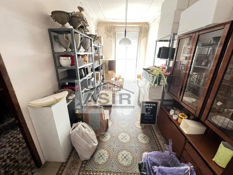 Foto 86aa4fad-0847-4eb6-9f28-4b3ff7bb8549. Edifici a Centre Alzira