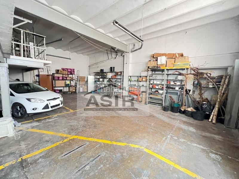 Foto 9b1da1ba-4b19-43fe-8252-382236b308ac. Edifici a Centre Alzira