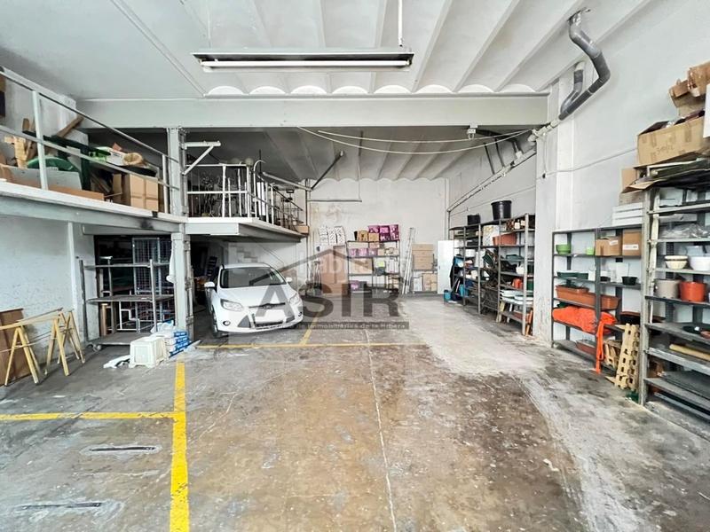 Foto b8e384a8-edf5-4173-85a8-0c5bb381bcec. Edifici a Centre Alzira