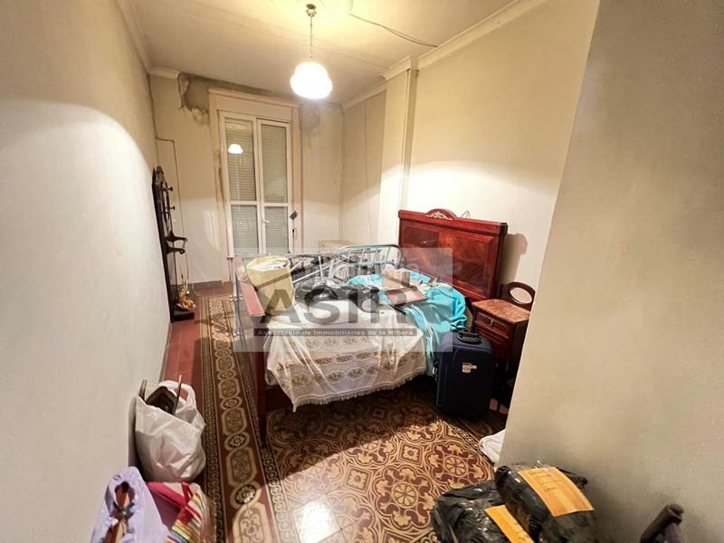 Foto cdb86864-b854-4a26-8724-6764eb5d48be. Edifici a Centre Alzira