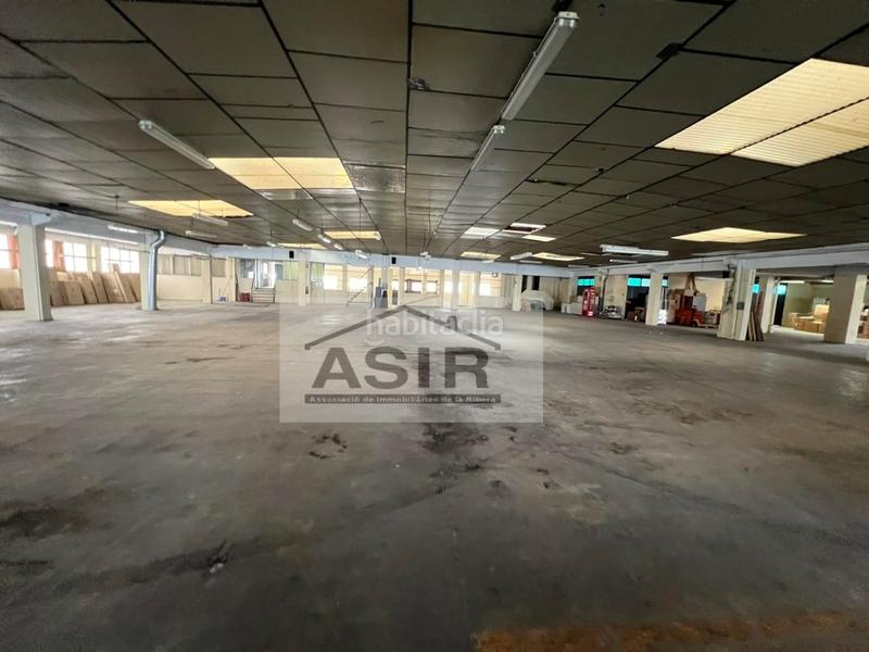 Foto 51224a46-795e-4d61-92a7-704f25790653. Industrial building in Corbera