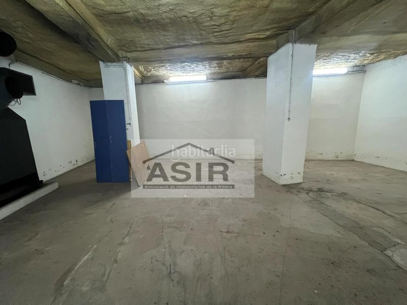 Foto 56a22195-b474-4c29-aa9b-a14072000ede. Industrial building in Corbera