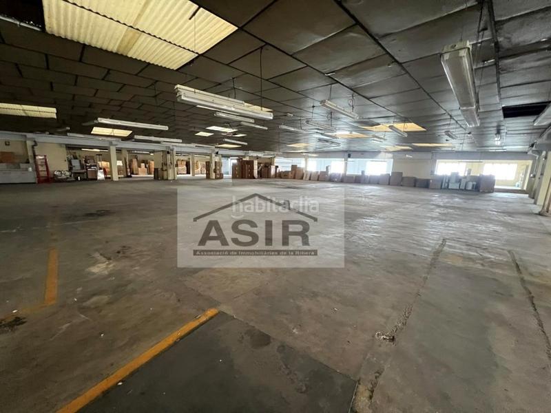 Foto 633a4dc6-3f84-4554-88f0-6284e7f083e9. Industrial building in Corbera