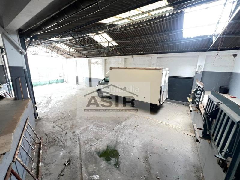 Foto 757bea73-0083-4b0f-ba24-7f7c2b9f8065. Industrial building in Corbera