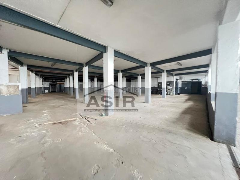 Foto a46193cb-8e3c-4390-9698-424593b6a183. Industrial building in Corbera