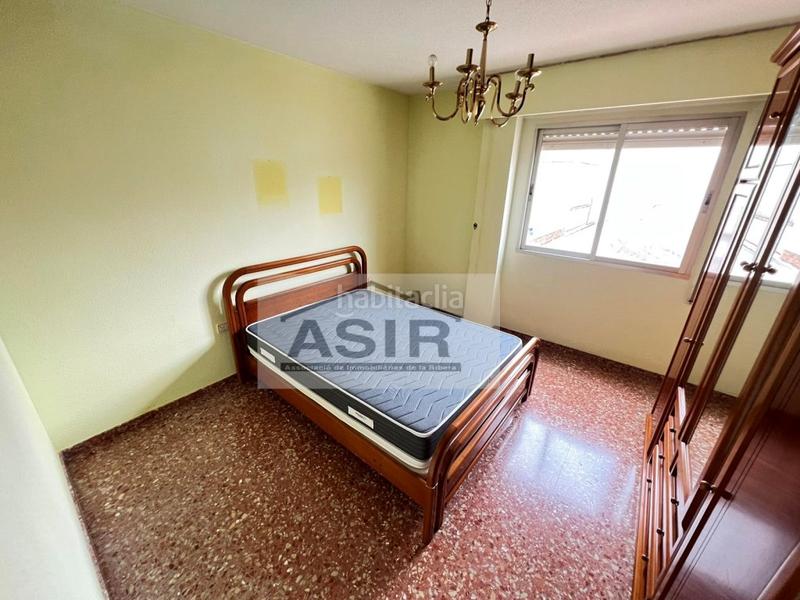 Foto 1e3e4e3d-041a-4226-9b86-7f961c805e01. Piso  4 habitaciones venta en Pere Crespí Alzira