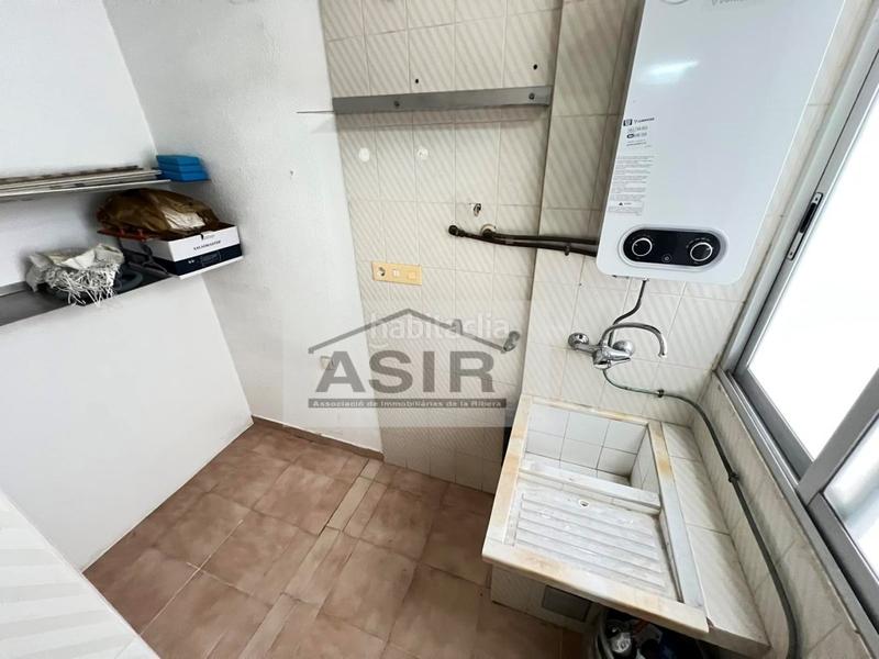 Foto 5fef2812-a4ef-4323-a505-54c402c737d4. Piso  4 habitaciones venta en Pere Crespí Alzira