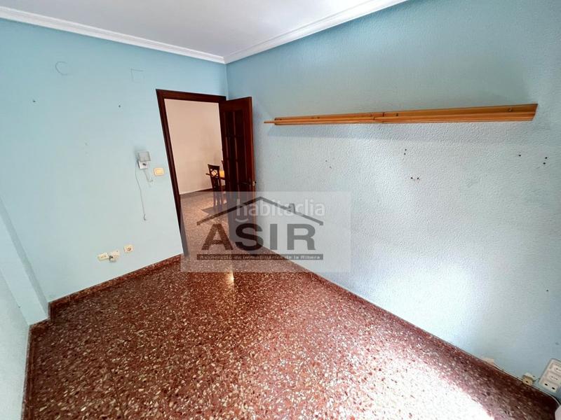 Foto 62f696db-93b1-4eae-a239-625628319788. Piso  4 habitaciones venta en Pere Crespí Alzira
