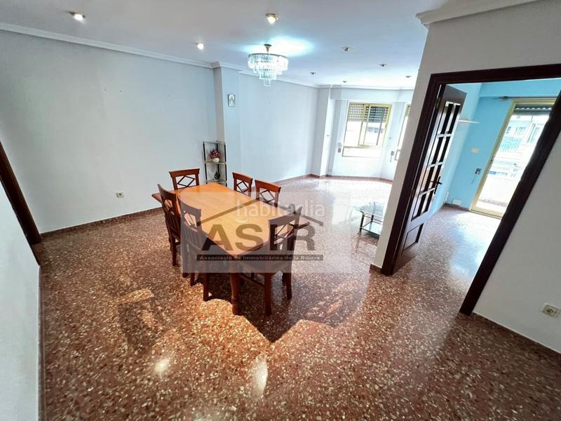 Foto 87da73f5-e4f3-4e56-ae84-de318e66ba4a. Piso  4 habitaciones venta en Pere Crespí Alzira