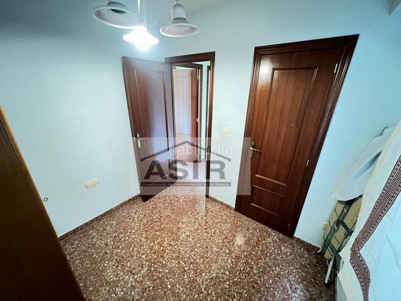 Foto 91ed71dd-a079-4368-b1cc-d0127f929425. Piso  4 habitaciones venta en Pere Crespí Alzira