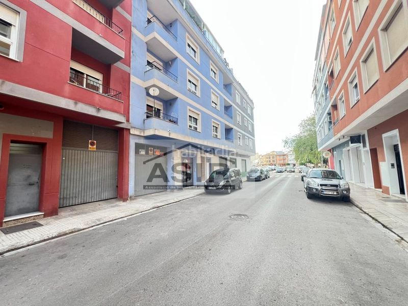 Foto 315f965d-fb98-4993-94fa-7827077eef19. Aparcament cotxe a Alquenència - Venècia Alzira