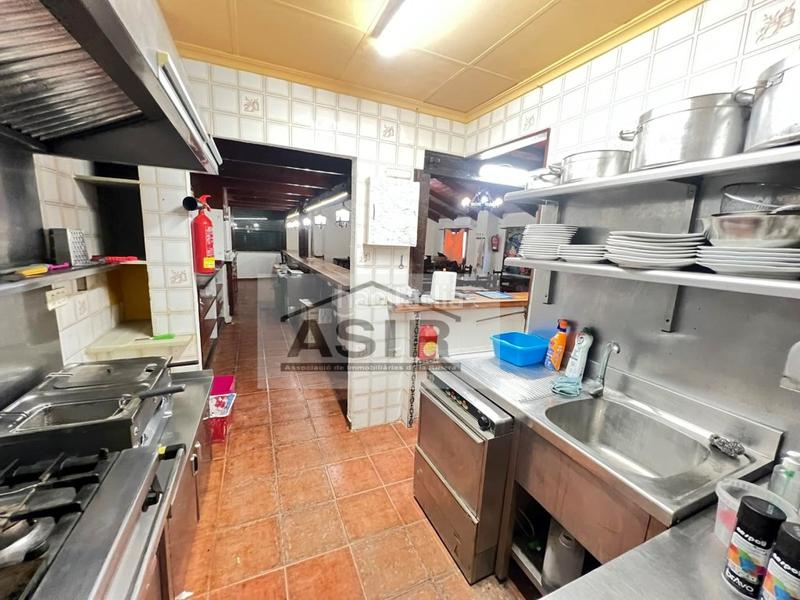 Foto 0703b7b4-7de4-4623-b9ae-24c5ce38365d. Geschäftsraum in Corbera