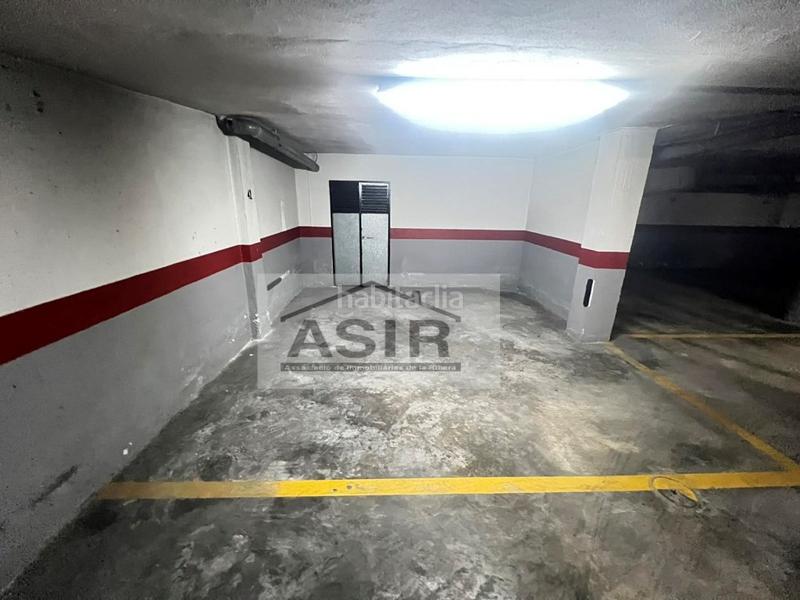Foto ed2328d7-8c0e-469f-b4ce-05589c3cc7c9. Aparcament cotxe a Sants Patrons Alzira