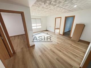 Pis  N/a. Piso 4 habitaciones venta alzira