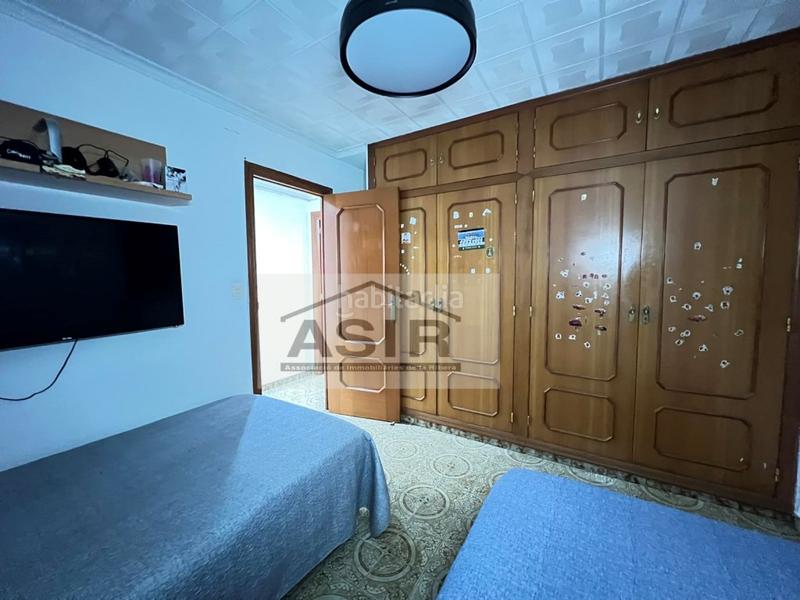 Foto b77077f2-9556-49ec-b109-31a35c7d86c7. Piso  3 habitaciones venta en Sants Patrons Alzira