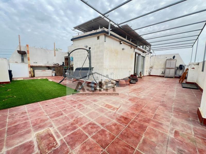 Foto c199093c-90c0-4a2c-bbb1-0cb69276ee21. Alquiler ático  4 habitaciones alquiler en Algemesí
