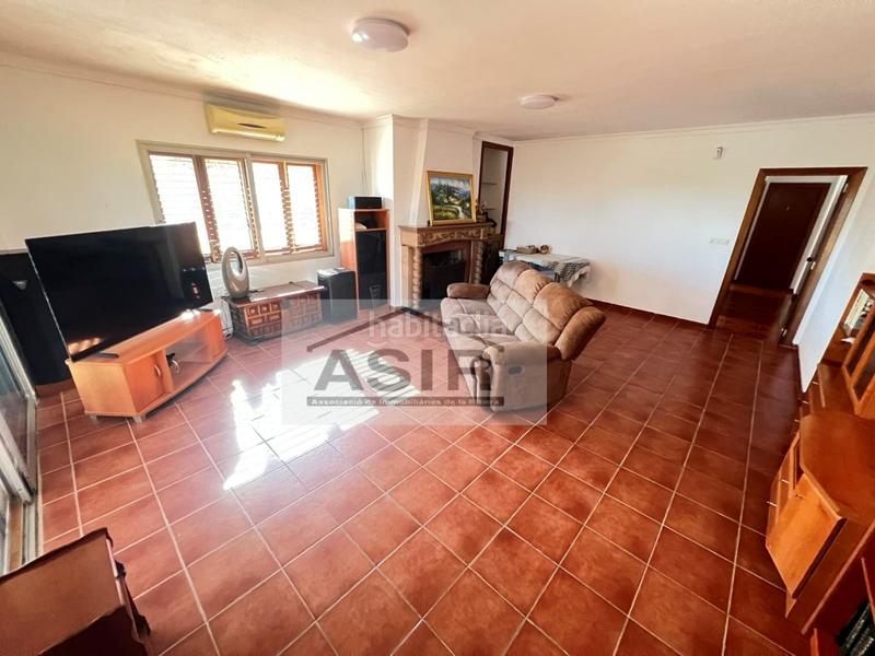 Foto e2a163fe-4e11-407c-8110-87494e6b4c55. Chalet  7 habitaciones venta en Urbanitzacions i Pedanies Nord Alzira