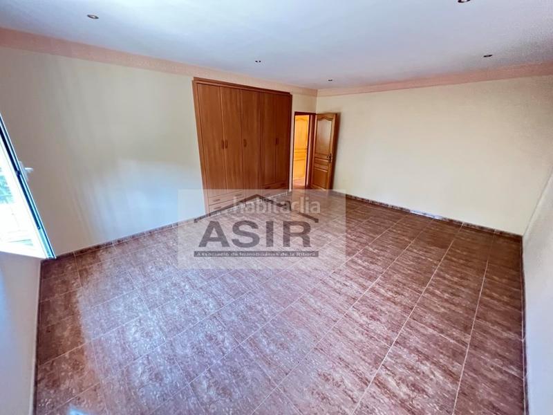 Foto 1ad25aeb-ec6e-4d8c-bd94-73f9bc807f2c. Chalet mit parking pool in Urbanitzacions i Pedanies Nord Alzira