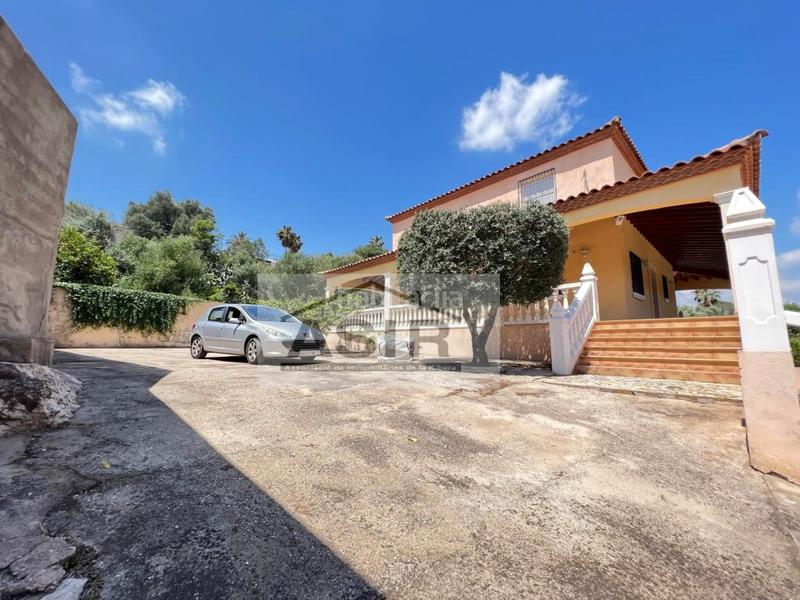 Foto 83198a43-d57a-4b6a-af19-12cc8bf94fa2. Chalet mit parking pool in Urbanitzacions i Pedanies Nord Alzira