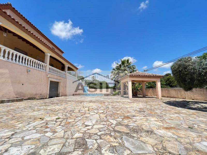 Foto 8a4e7cef-8975-44c7-bd49-69acb05cdb15. Chalet mit parking pool in Urbanitzacions i Pedanies Nord Alzira