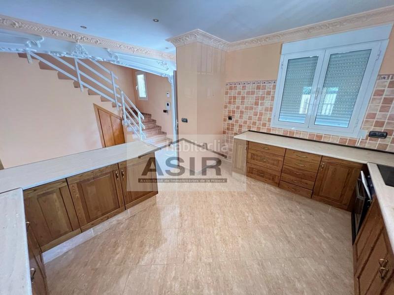 Foto 8e4ee9a3-208a-469c-a955-e0a4fff23013. Chalet mit parking pool in Urbanitzacions i Pedanies Nord Alzira