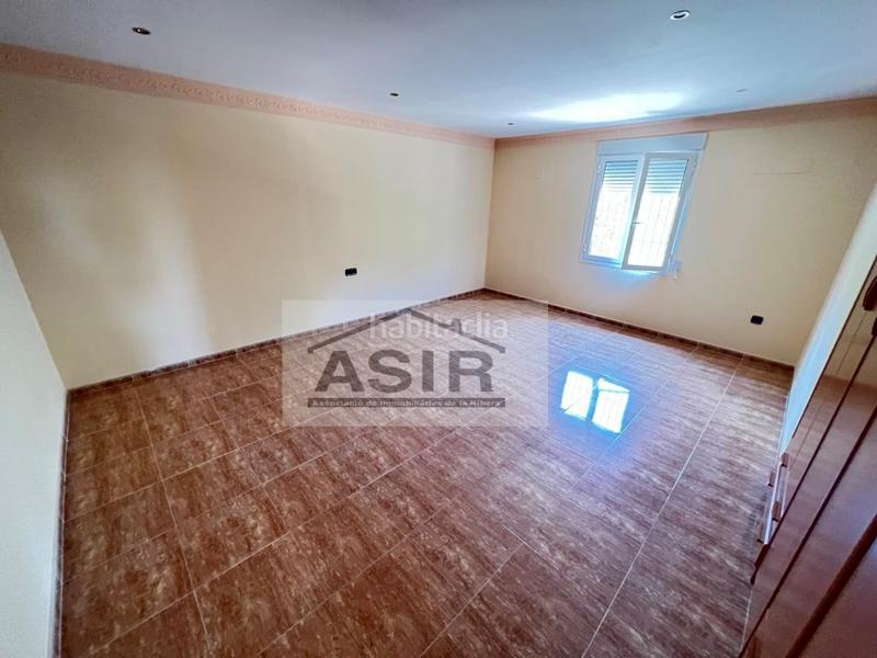 Foto b2dad561-d764-4754-b3fa-3f0fd5a1b9d4. Chalet mit parking pool in Urbanitzacions i Pedanies Nord Alzira