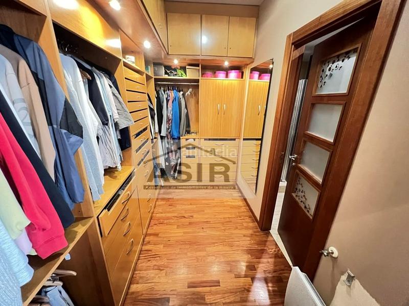 Foto 9748da27-a731-4218-95ce-7e8eb7aec4b8. Flat with heating parking in La Vila Alzira