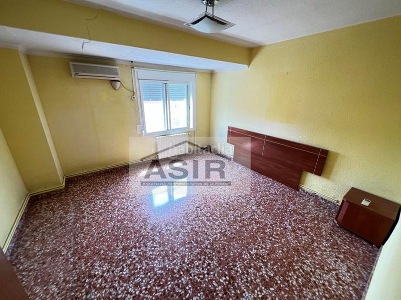 Foto c94fb2dc-8a1d-4df0-a32a-f9d06998f7e9. Pis a Pere Crespí Alzira