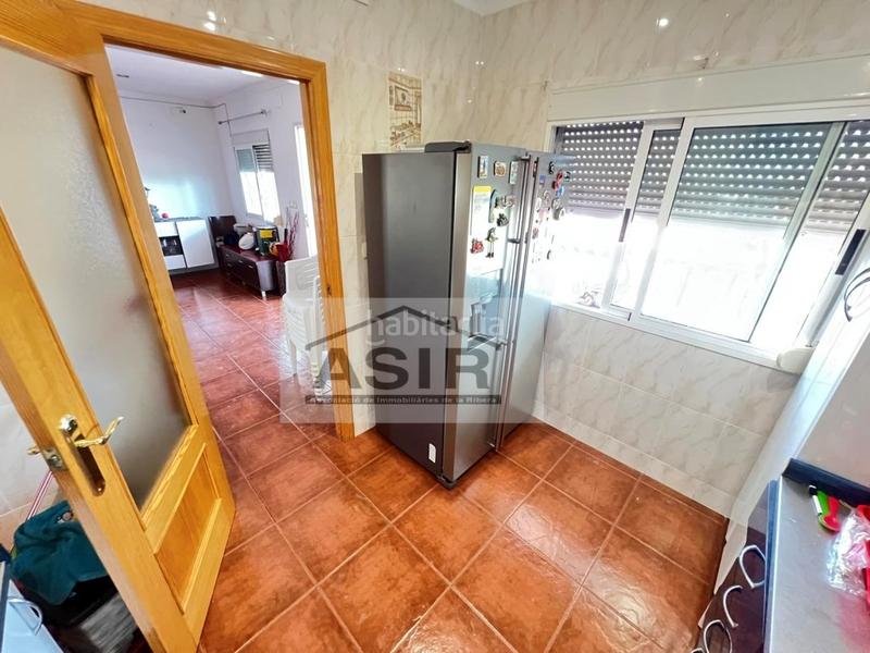 Foto 300751f3-7561-4482-87fc-3fb75394e3c9. Chalet  5 habitaciones venta en Catadau