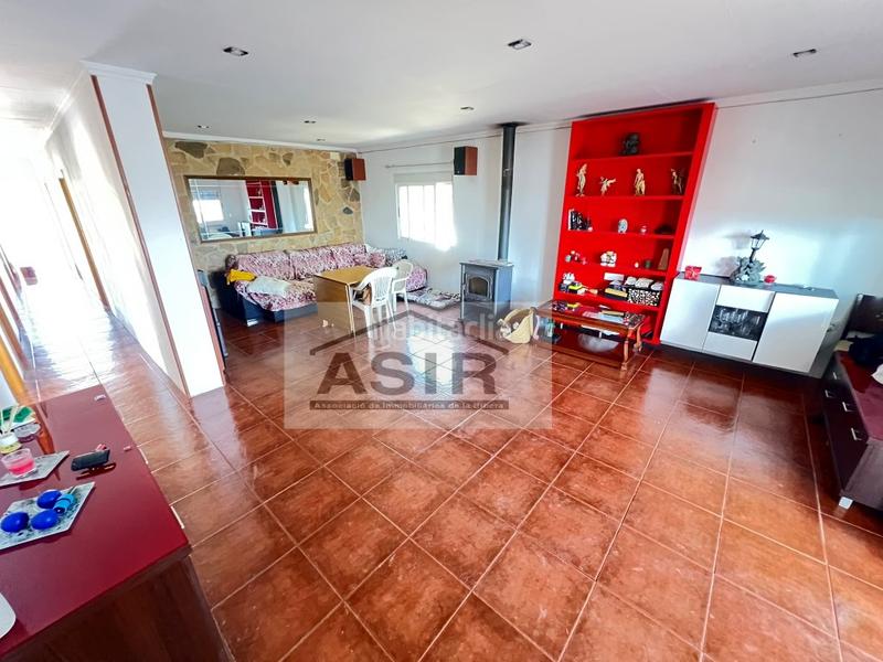 Foto 794fa811-c97f-41f0-b964-02e89e421361. Chalet  5 habitaciones venta en Catadau