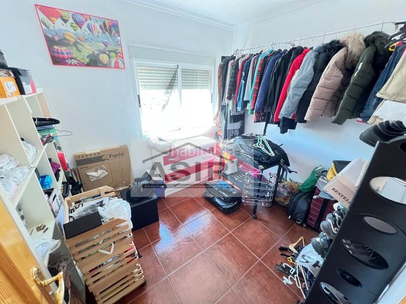 Foto 8f0d6bf4-6cb4-4fca-a420-76335836faa7. Chalet  5 habitaciones venta en Catadau