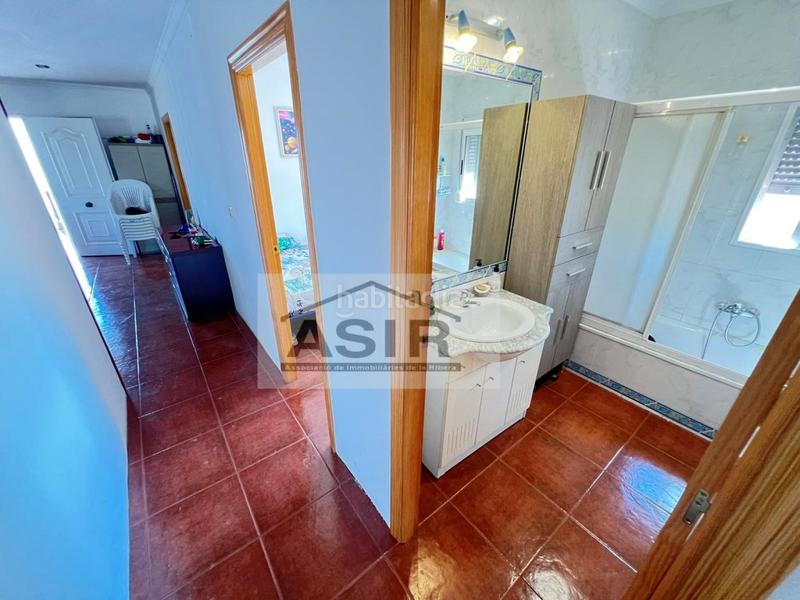 Foto a9037fa7-8eb1-4214-b8f6-0136c83ce994. Chalet  5 habitaciones venta en Catadau