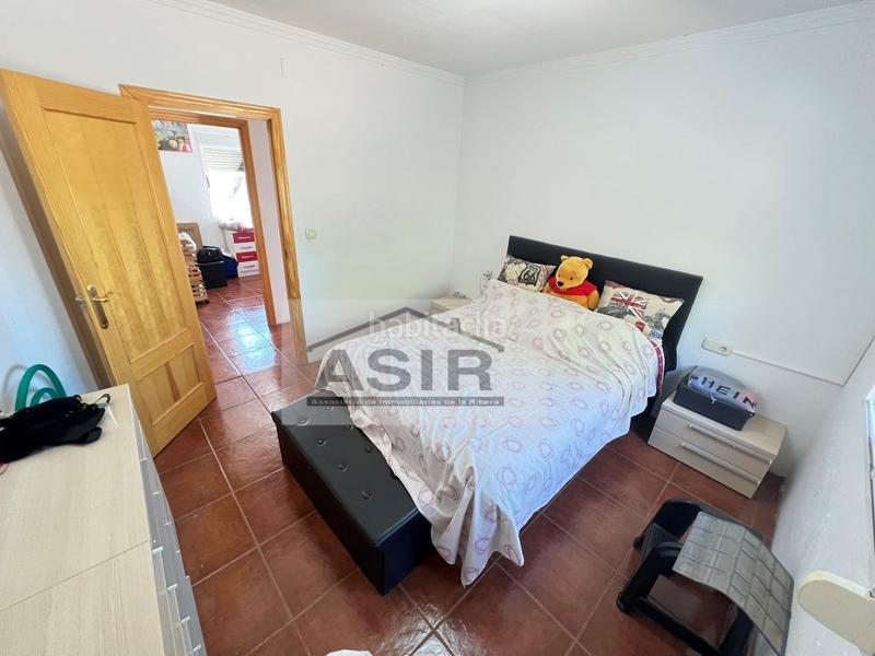 Foto d0e04360-5ccd-4e4a-894b-2cc5fd6f25e0. Chalet  5 habitaciones venta en Catadau