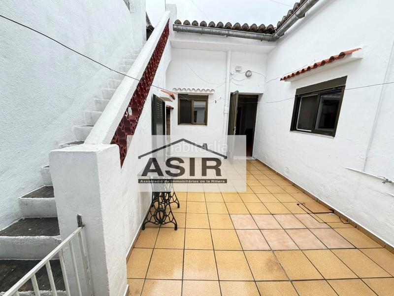 Foto 2a1dd25c-812f-448f-aebf-f2cda274fa01. Casa con parcheggio in Urbanitzacions i Pedanies Sud Alzira