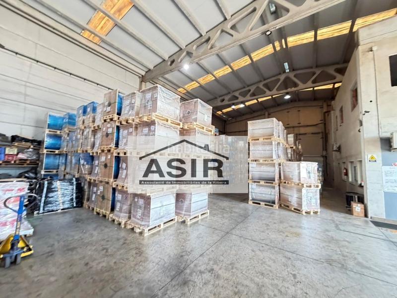 Foto 03700b9f-2ec4-4058-88ed-a8eb9b123e21. Fabrikhalle in Pobla Llarga (la)