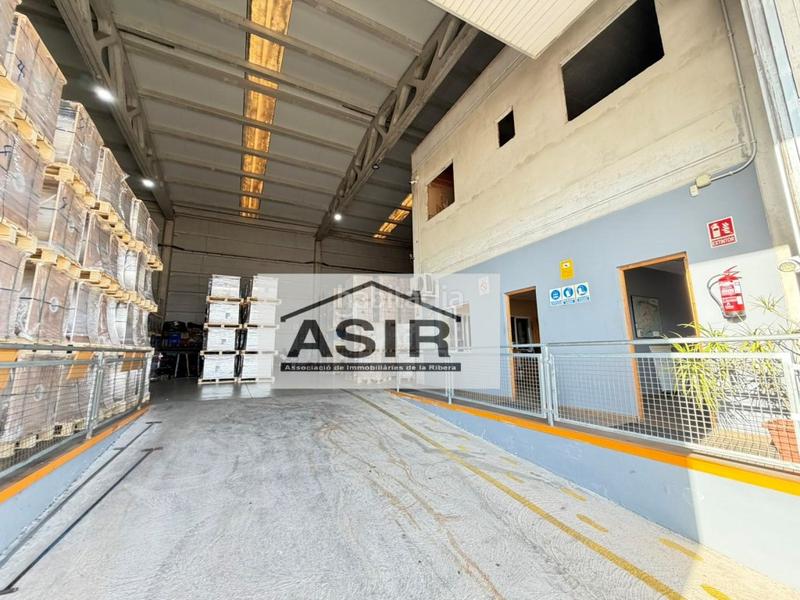 Foto 1c8ebc14-37de-4b4d-9f90-8cd52cbb54c5. Fabrikhalle in Pobla Llarga (la)