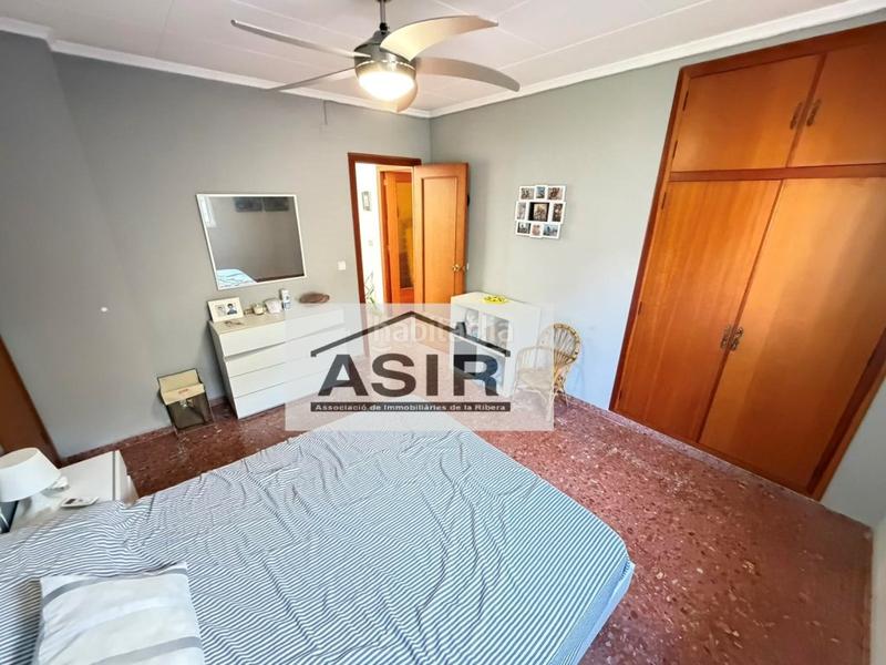 Foto 5c0cfc2d-8533-4d63-baa0-a854dbd8a3ef. Xalet amb aparcament piscina a Urbanitzacions i Pedanies Nord Alzira