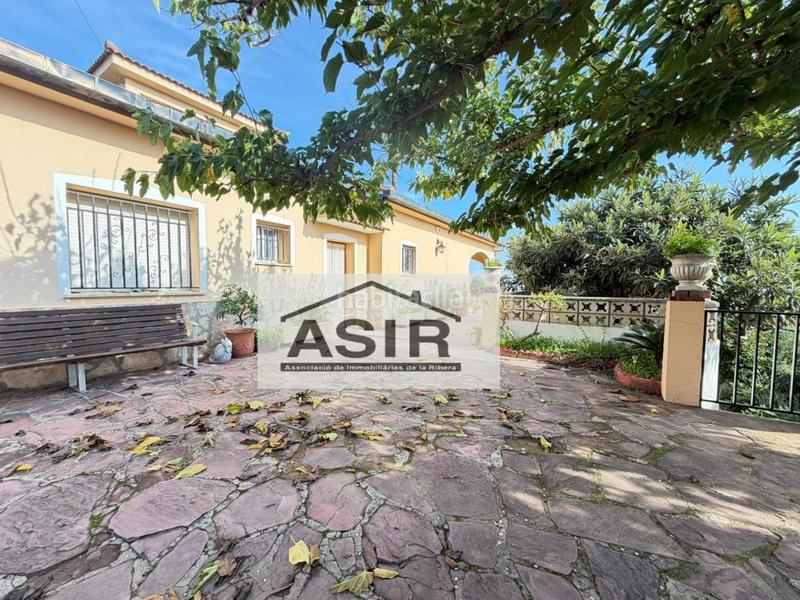 Foto c5c7dc4a-2e8c-410a-98ca-186fe29c1b64. Xalet amb aparcament piscina a Urbanitzacions i Pedanies Nord Alzira