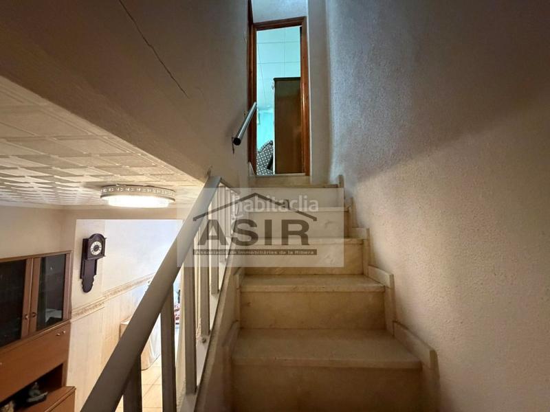 Foto c5a7e2d6-20d2-44e4-8b35-f266e8fb8d2b. Casa a Caputxins Alzira