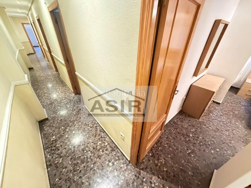 Foto 31204b19-f885-4cde-9f76-9cfda2202e4b. Piso  4 habitaciones venta en Albuixarres Alzira