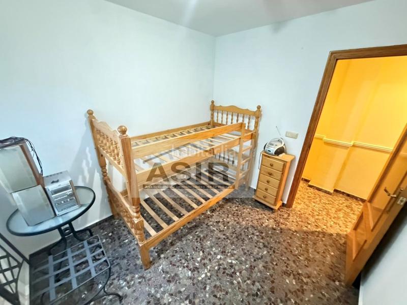 Foto 5903d31d-e66c-4b7e-a5fc-26f8fcd178ba. Piso  4 habitaciones venta en Albuixarres Alzira