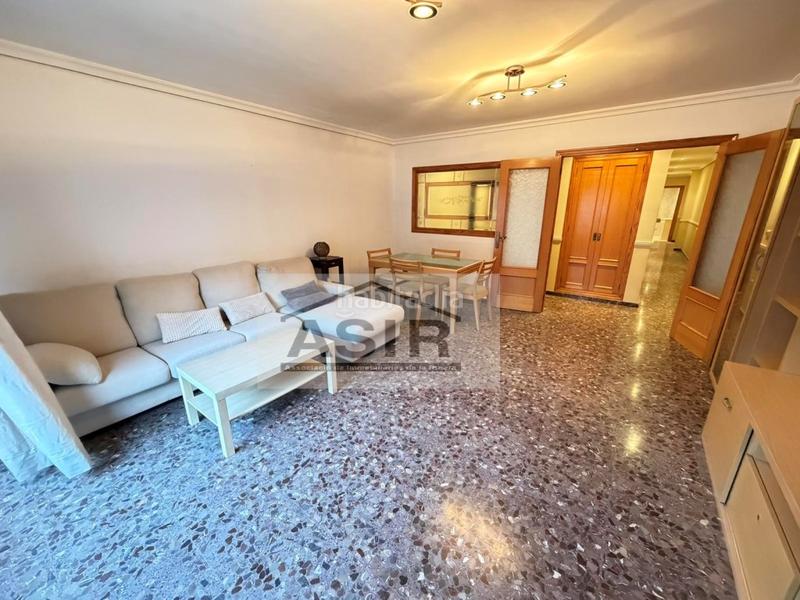 Foto 611e08f1-8c39-438f-926a-5b0847e80f2d. Piso  4 habitaciones venta en Albuixarres Alzira