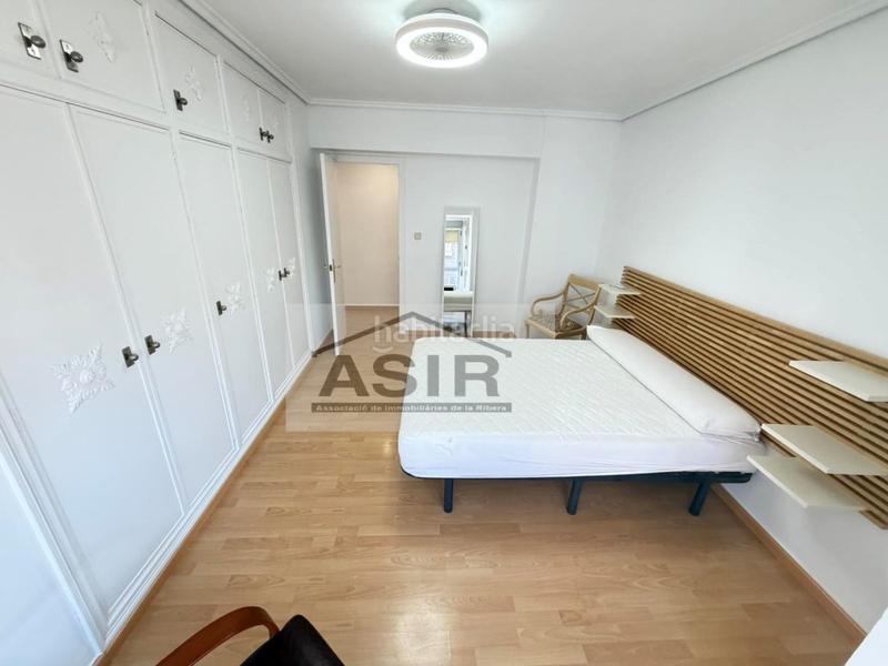 Foto 50ef6094-cd02-4b99-b45a-3ec679d4244e. Alquiler piso  3 habitaciones alquiler en Centre Alzira