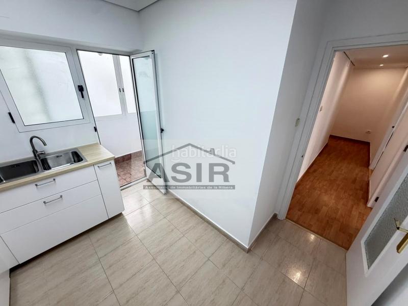Foto 20e7e1e0-9e69-4dba-b1e7-81ca8032aac4. Rent flat in Centre Alzira